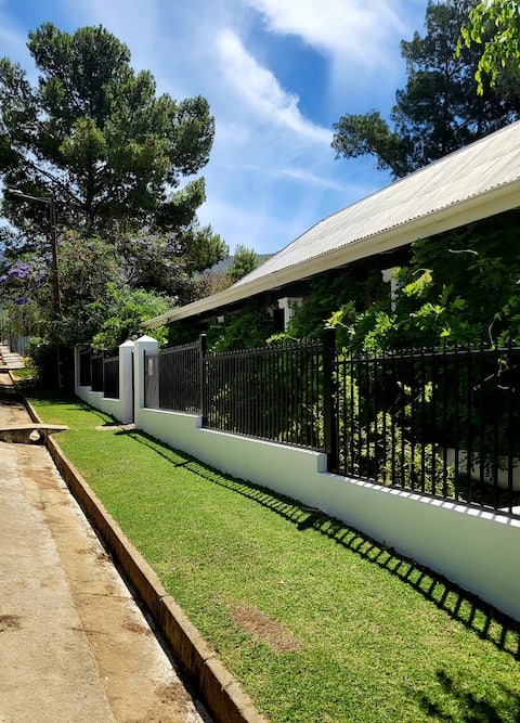 Villa Olivia
Where time slows and hearts unwind