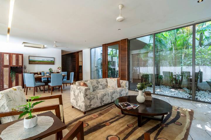 Living room image 1