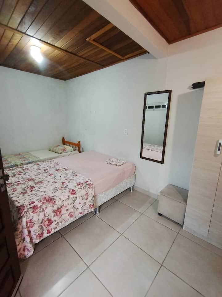 Спалня 5 – апартамент – двойно легло и единично легло