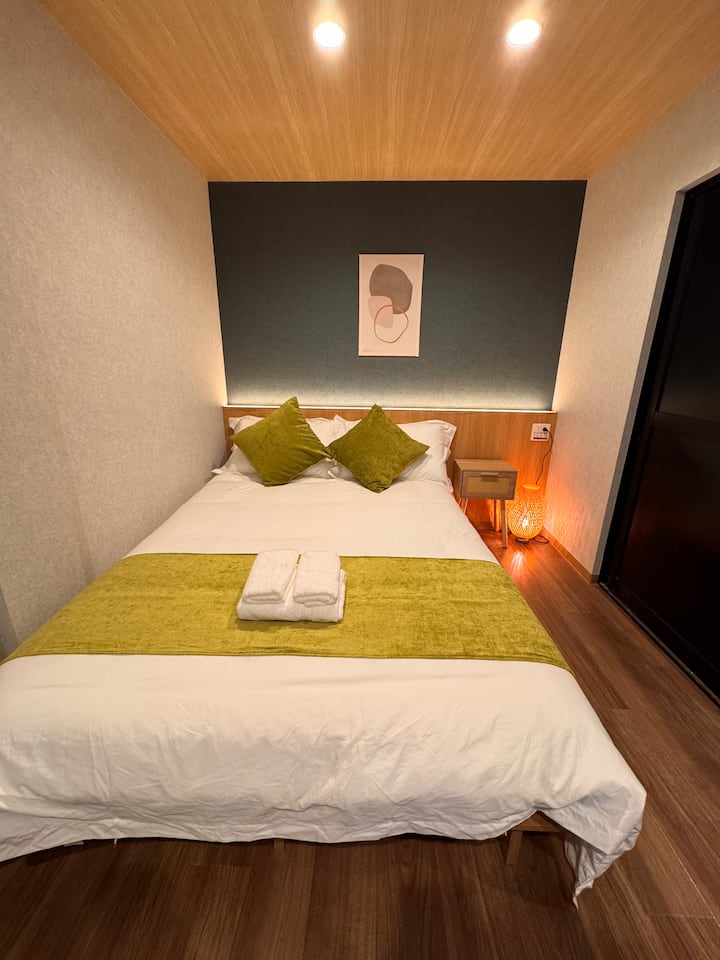 เตียงควีนไซส์ 1.5 เมตรใหม่