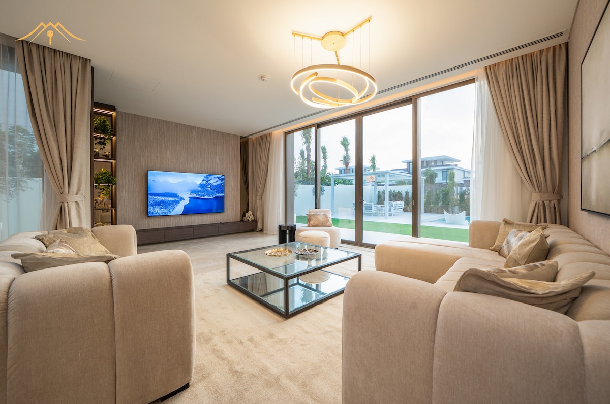 Palmhills Villa 6BR +Maid Private Pool - 3