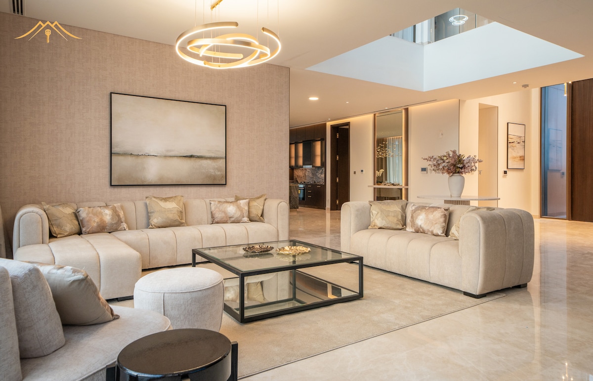 Palmhills Villa 6BR +Maid Private Pool - 4