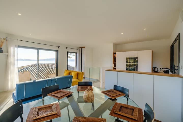 Duplex Luxe Vue Mer, Toit-terrasse, Plage 50m - Saint-Tropez