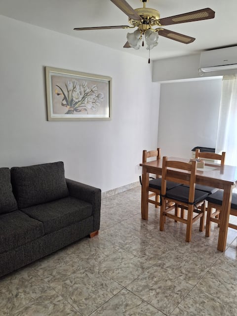 Top Airbnb: Large apartment with garage and breakfast in the macrocenter in Bahía Blanca