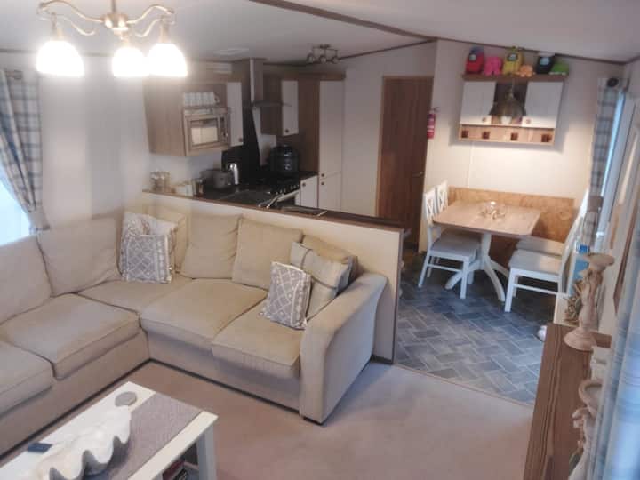 Caravan In Primrose Valley Holiday Park 
In Filey - Filey