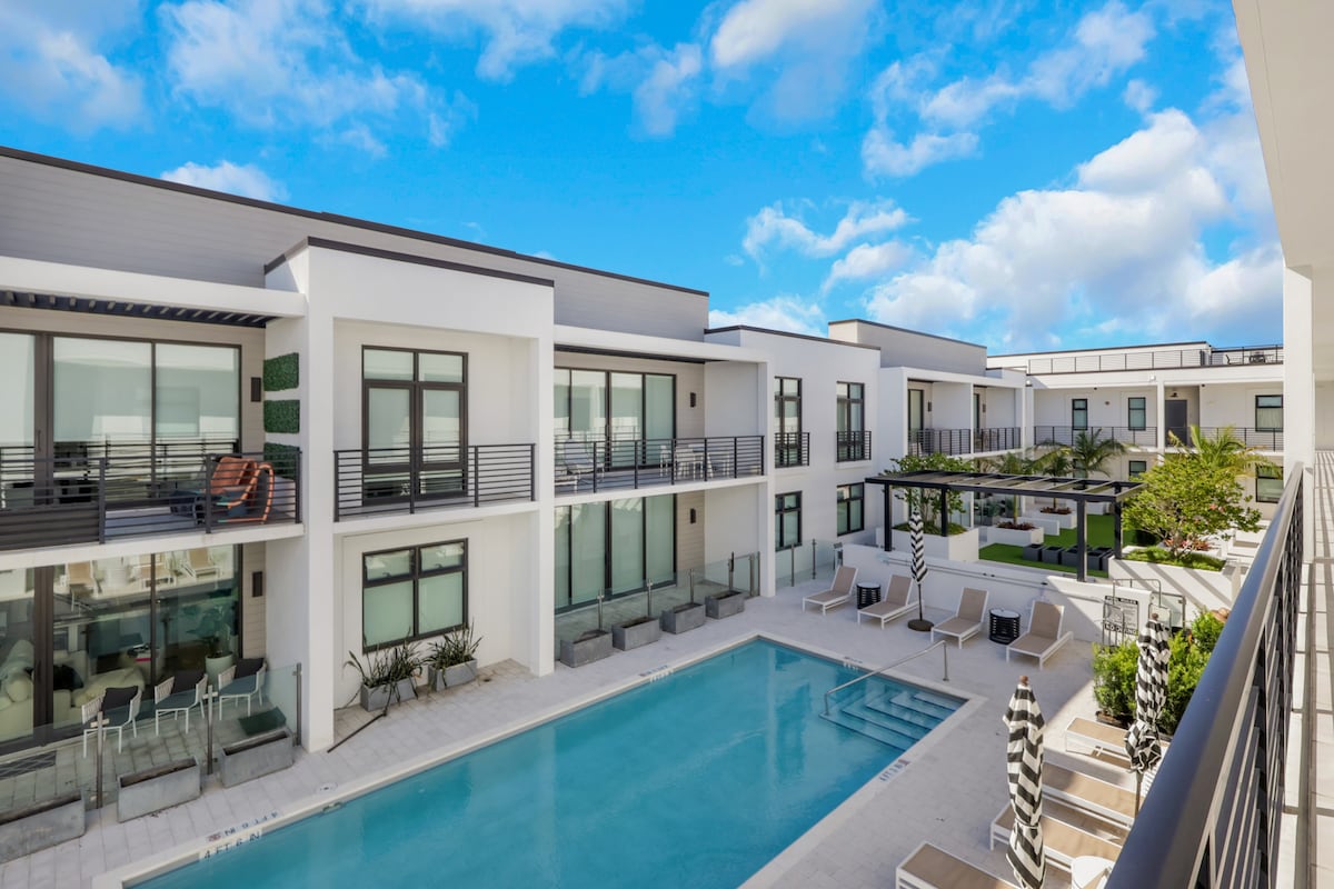 Downtown Naples Deluxe - Apartments for Rent in Naples, Florida, United ...