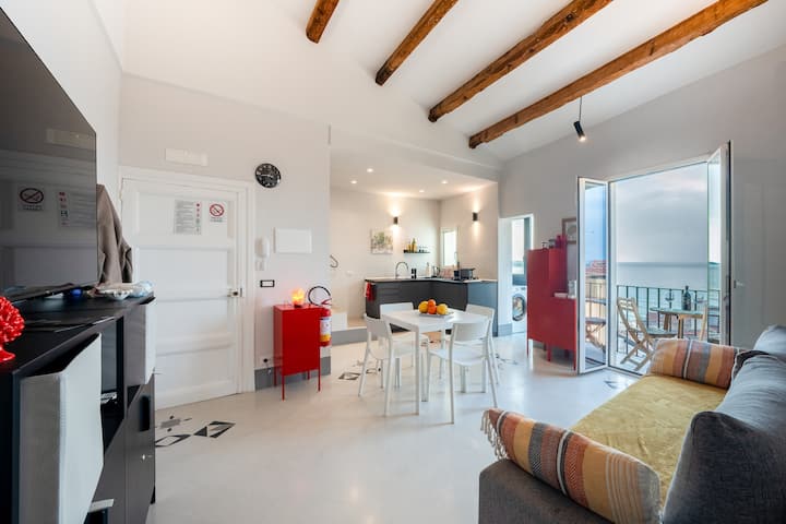 Idda – Sea Inside The House - Cefalù