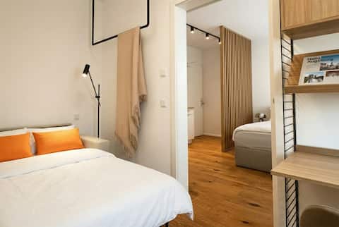 Erfolgreiche Airbnb-Immobilie: Most popular location • Town Hall Square • High-speed WiFi in Augsburg