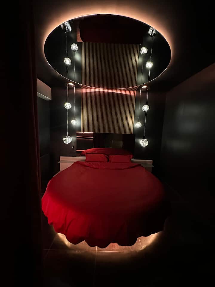 Spa Privatif & Cave Voûtée • Suite Luxe Romantique - Bordeaux