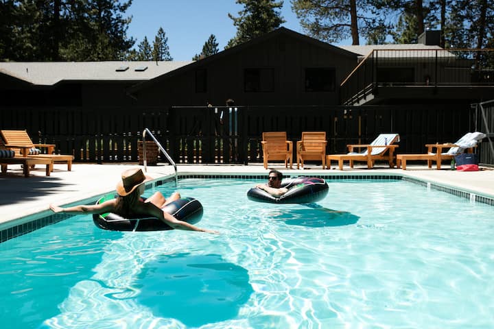 Coachman Queen Elegance  Spa & Wellness - South Lake Tahoe, CA