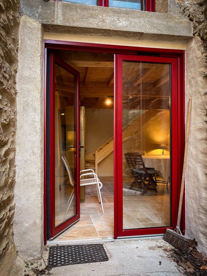 Studio De Charme Et Charactère - Saint-Pons-de-Thomières