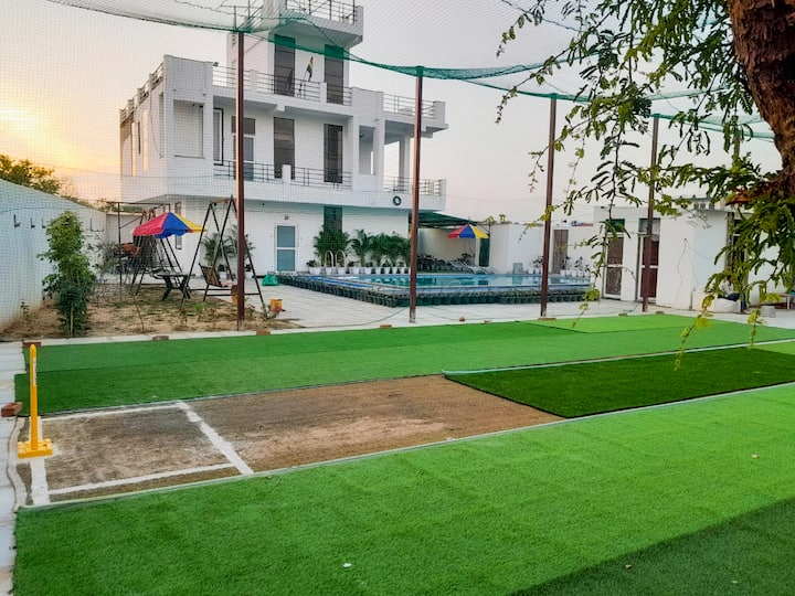 Bm Resort And Homestay
(Relax, Refresh, Reconnect) - Jaipur
