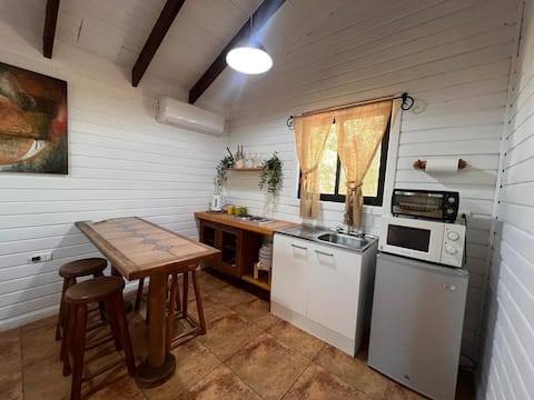 Popular Airbnb listing: Cabin R/5 South km 412: Relax, Hot Tub and Nature in Región De ñuble