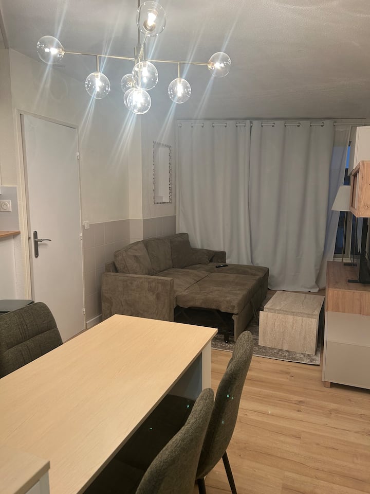 Appartement A 5min à Pied De La Plage - Mèze
