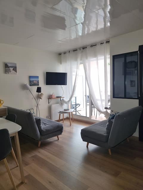 Top Airbnb: apartment near the city center with terrace in Arcachon