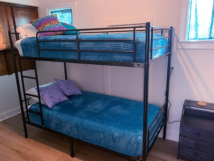 Bedroom 5