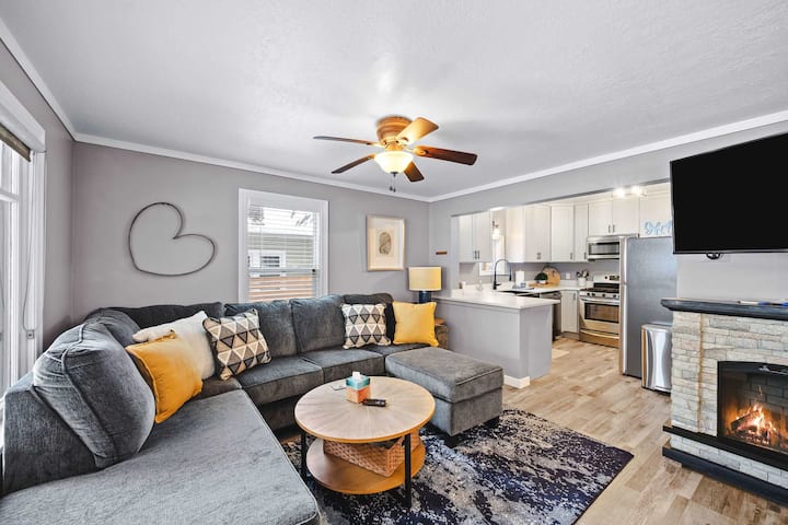 Downtown Coeur D'alene Home W/ Patio & Easy Access - Coeur d'Alene, ID