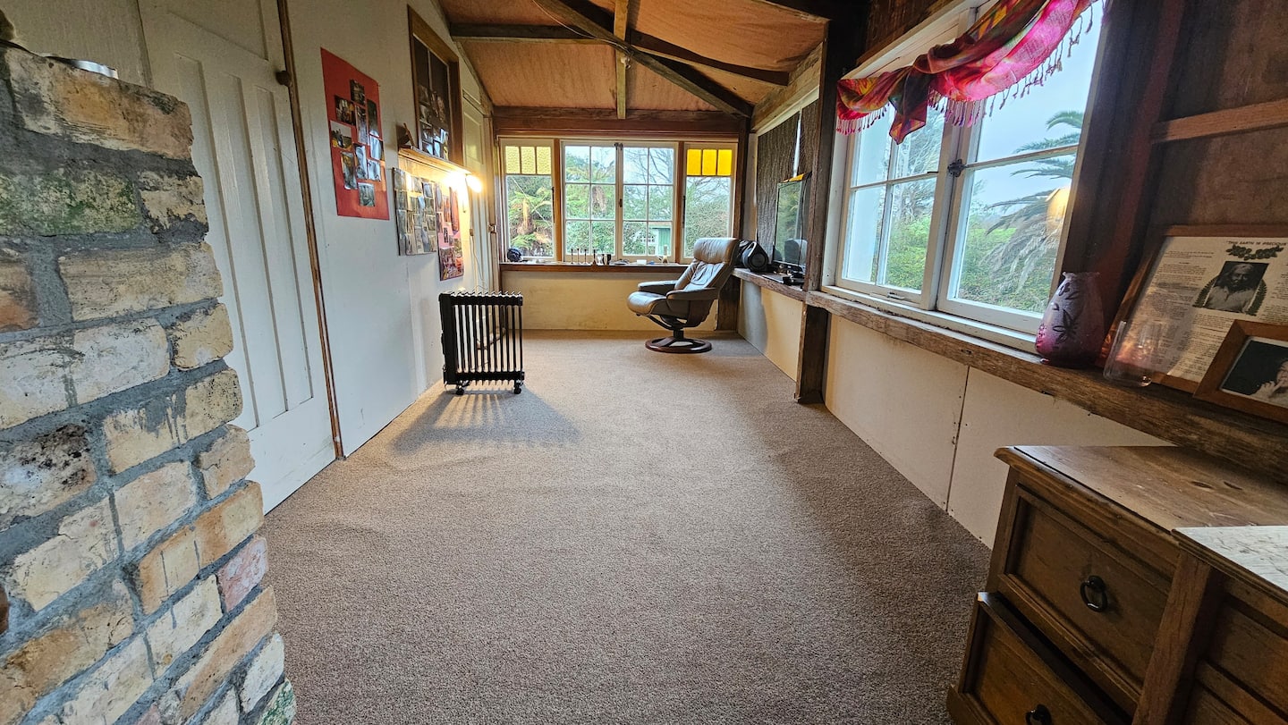 Riverside - Double Room 5