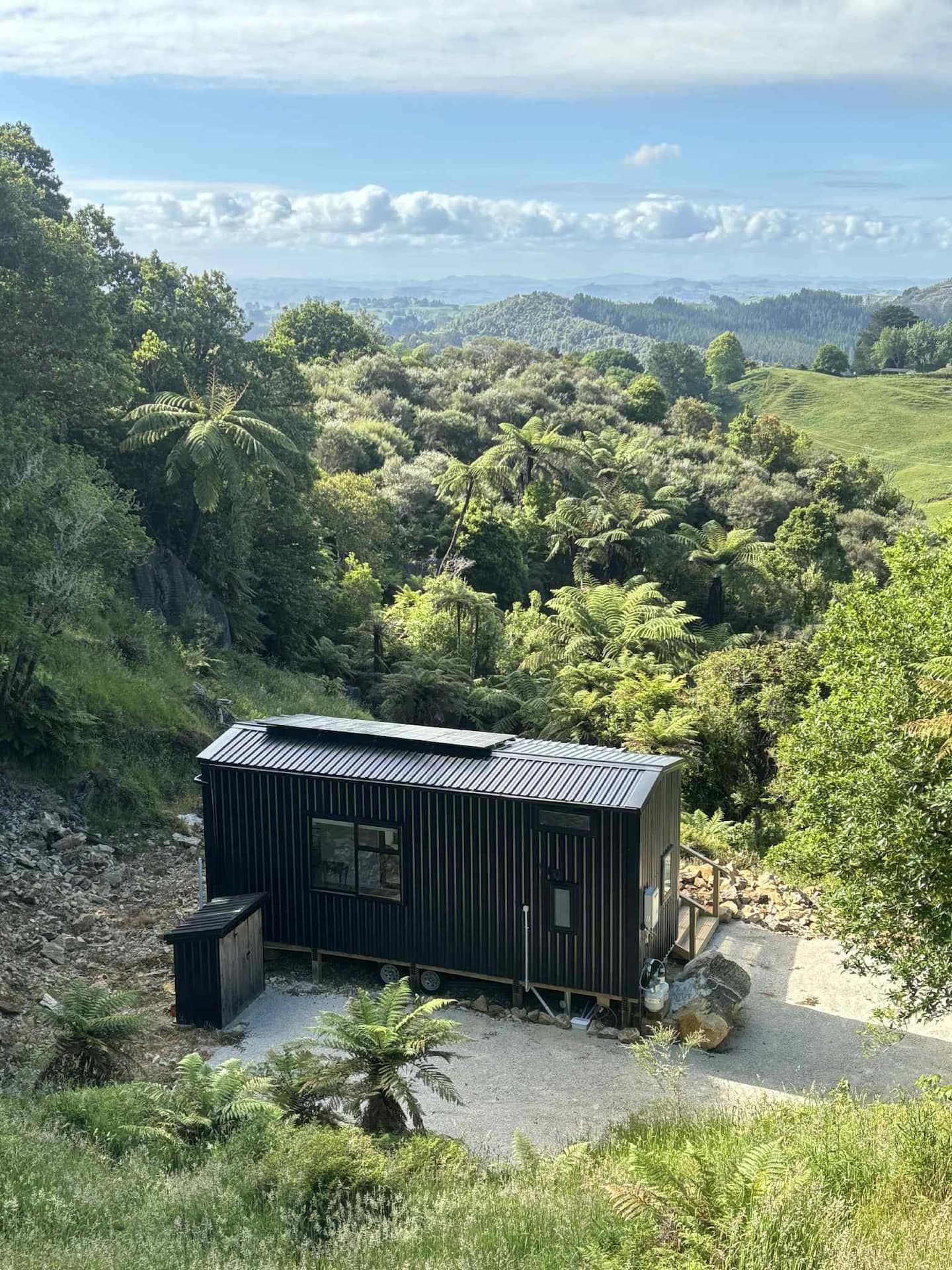 Feather And Stone Hideaway 
Tiny Home In Waitomo 1