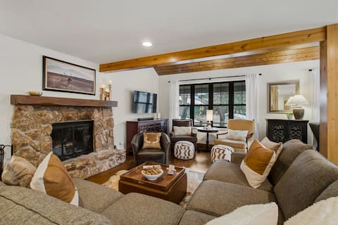Successful Airbnb property: Vail/Beaver Creek Golf, Pool, Hot Tub, Hiking in Avon