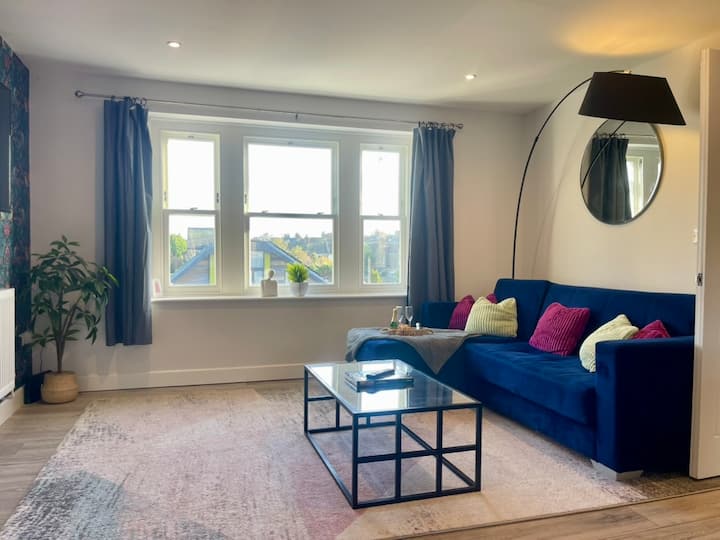 Convenient 3 Bed In Central Faversham With Parking - Isle of Sheppey