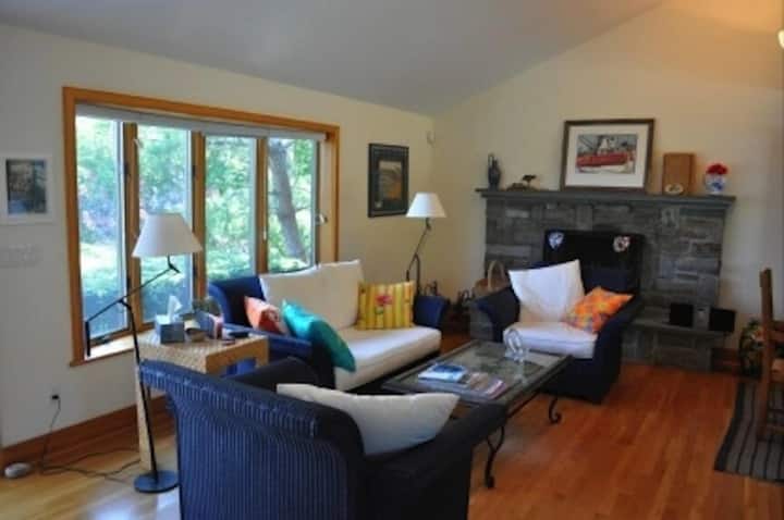 Montauk 3 Bed+, W Pool, Hither Hills, 1 Blk Beach - Montauk, NY