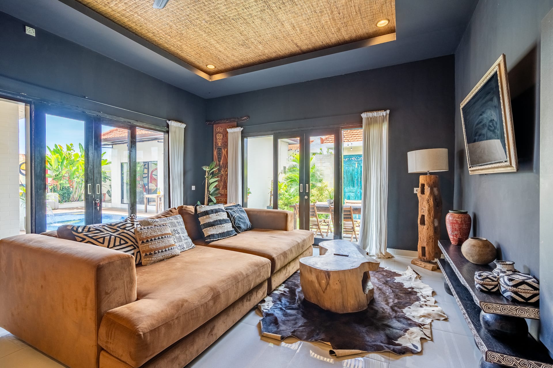 Designer Lounge Luxe 3 Bedroom Private Villa in Bali 2