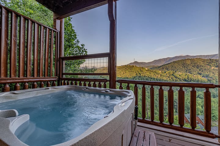 Epic Views! Location-theater-hottub-3kingsuites - Gatlinburg, TN