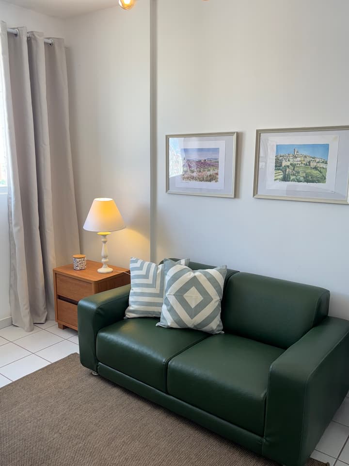 Apartamento No Centro, Com Ar E Garagem. - Piracicaba