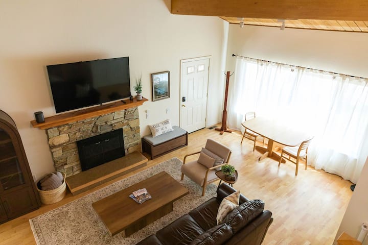 Family Friendly Incline Retreat - Ski Beach, NV
