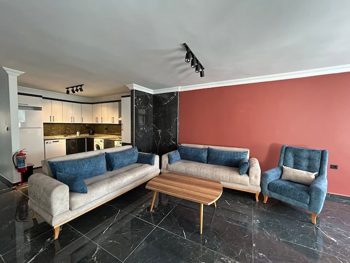 Mooi Familie Appartement 30 Meter Van Het Strand. - Kızkalesi