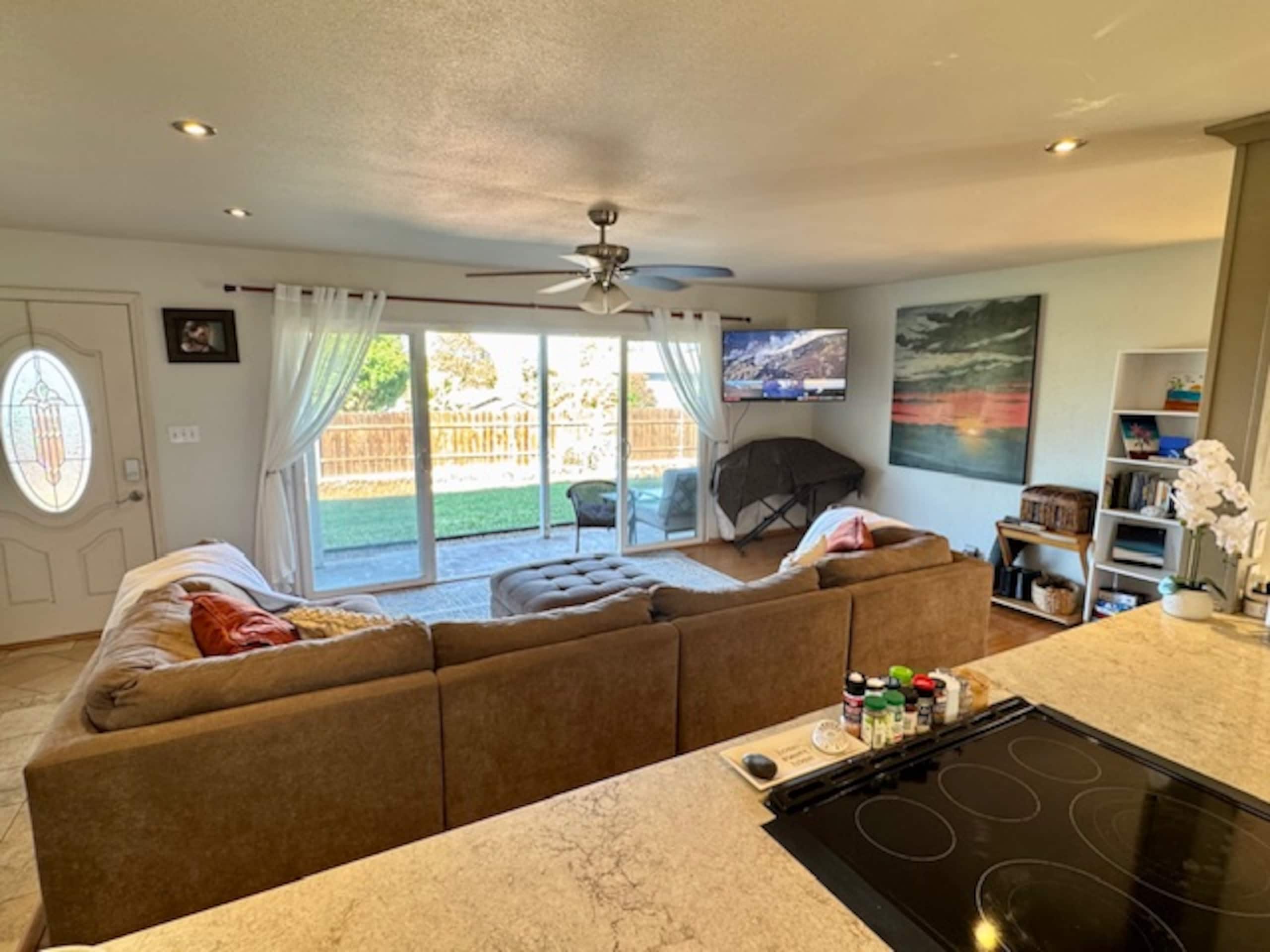 Peaceful Paradise 3Bd2Ba Home w BBQ, WD & Views - Photo 4