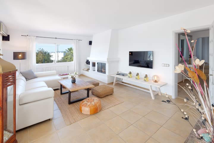 Large + Cozy Pool Villa • Bbq • Near Ibiza Town - Ibiza