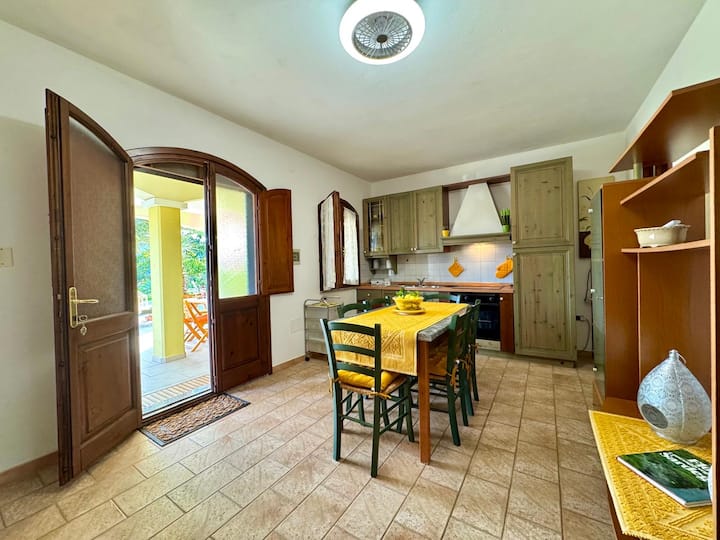 " Happy House With Garden Apartment " - Cardedu