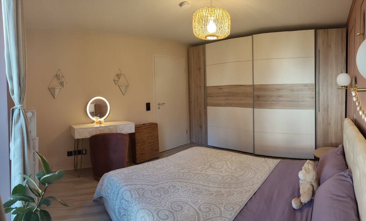 Room in a shared apartment 15 minutes from the center