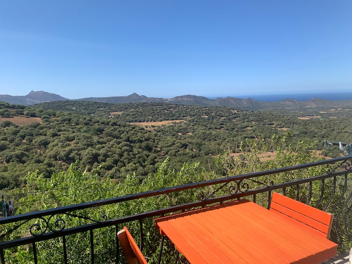 "La Bonbonnière " Maison Cosy Avec Superbe Vue - Belgodère