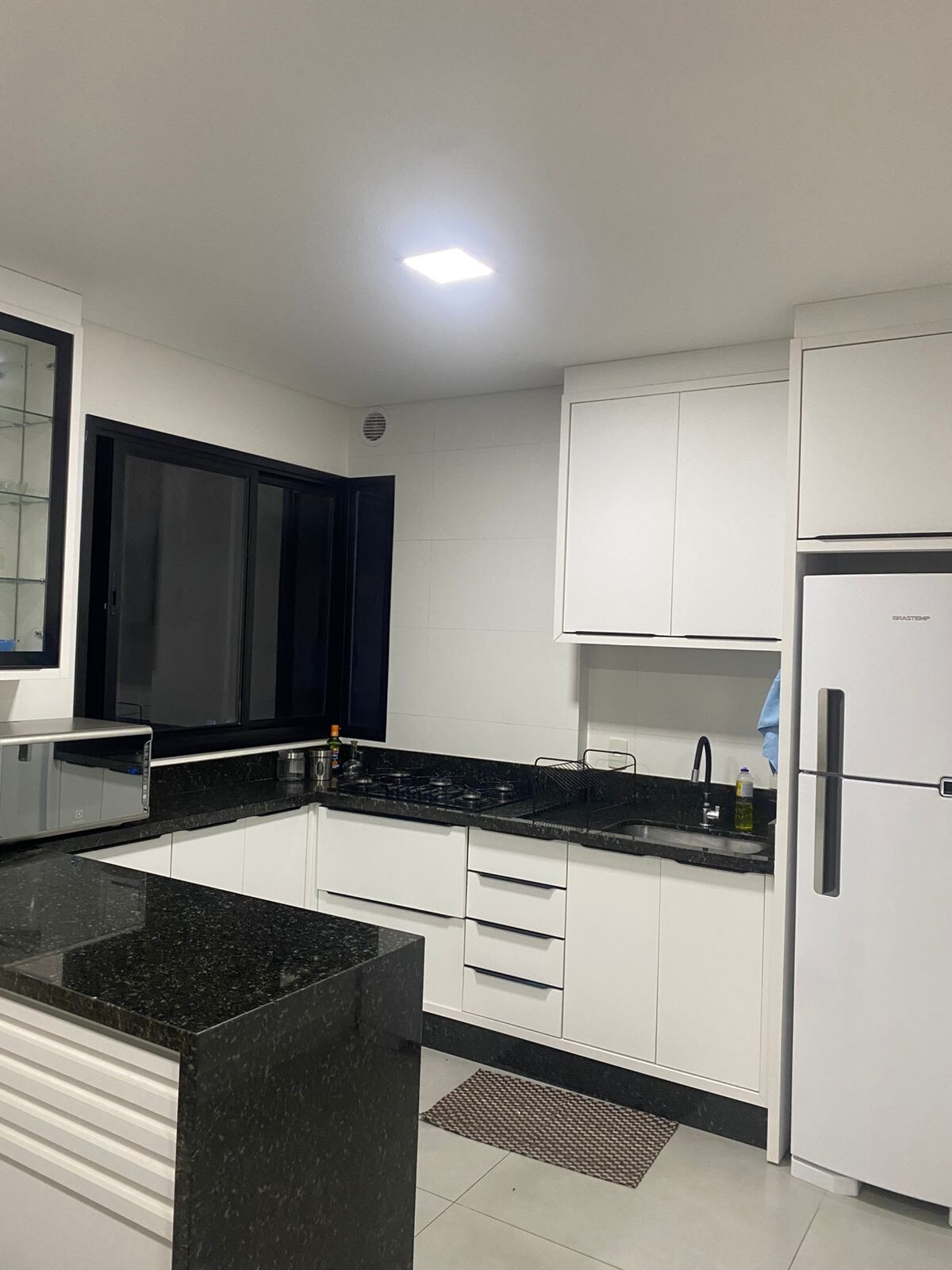 Imóvel de sucesso: Perfect getaway 50 meters from the sea em Barra Velha