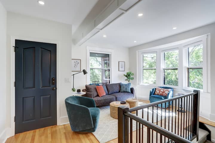 Stylish 2br/2ba W/ Office * Walk To Town - Boulder, CO