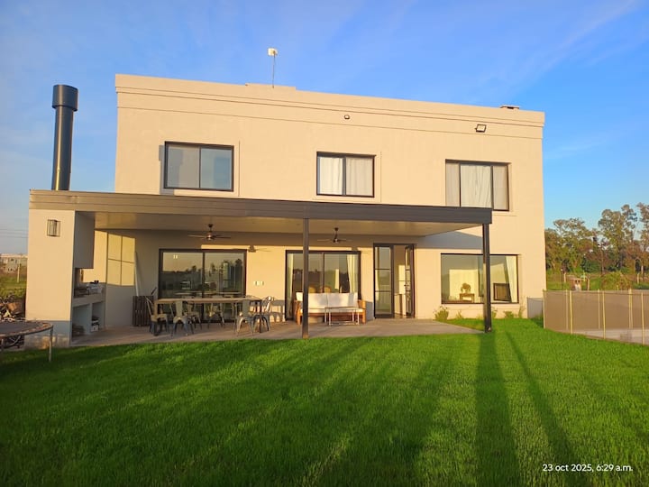 Casa En Barrio Cerrado Con Pileta, Bella Vista - 貝亞維斯塔