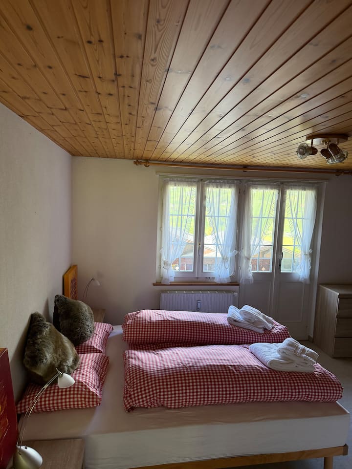 Spálňa 4