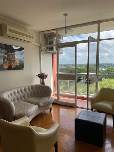 Successful Airbnb property: Apartment overlooking the lagoon on the waterfront in Santa Fe