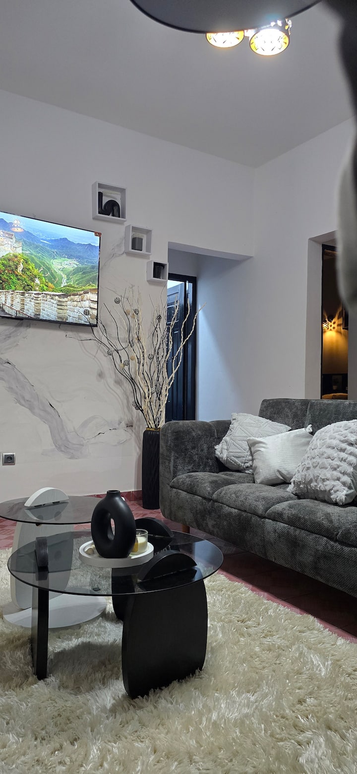 Appartement Meublé Petit Coin à Petit Prix (Jazz) - Cameroon