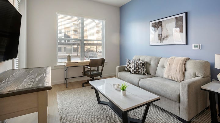 Landing | Modern 2bd, Clubhouse, Gym - 리틀록