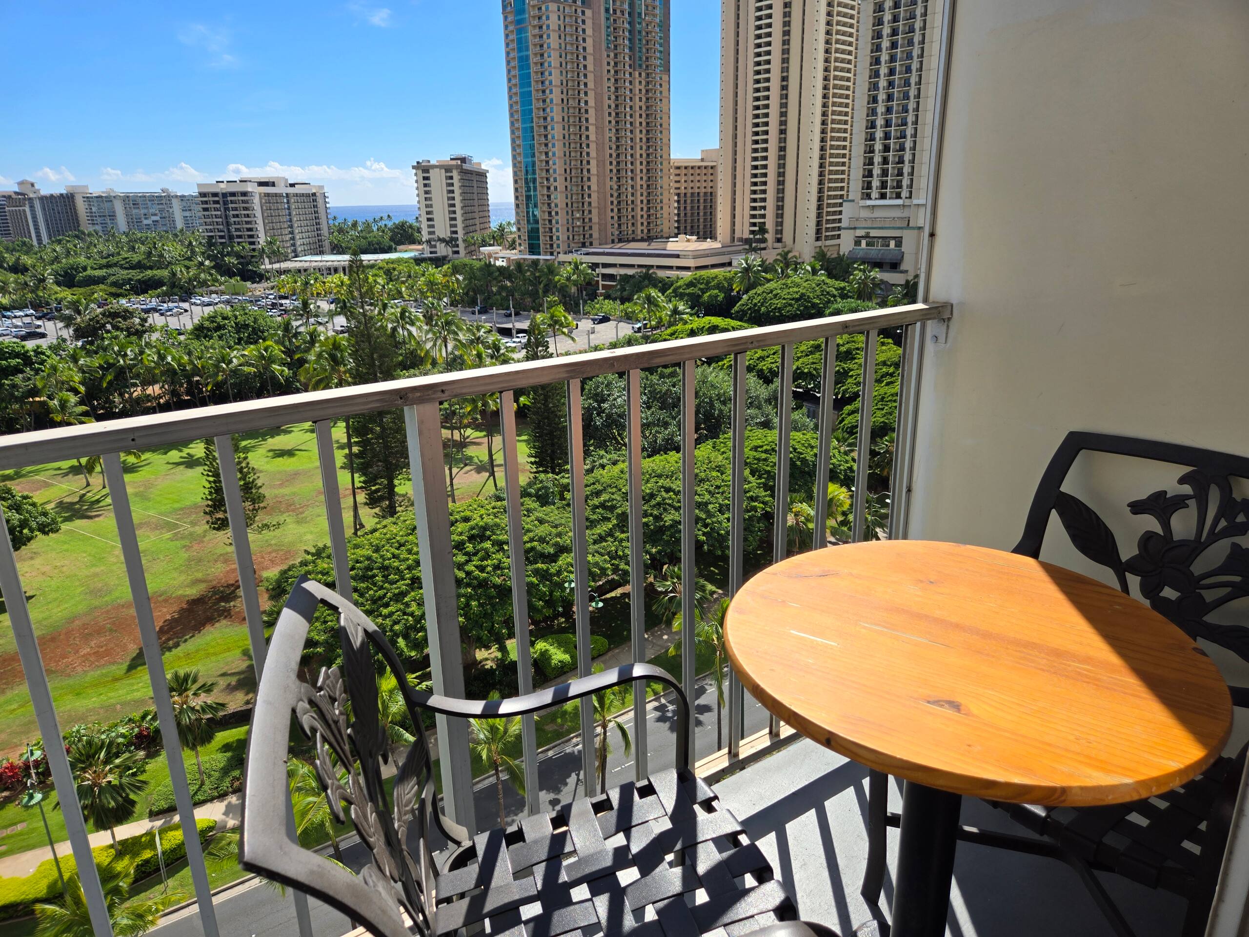 11th Fl Inn on the Park Studio | Pool | Park View - Image 3