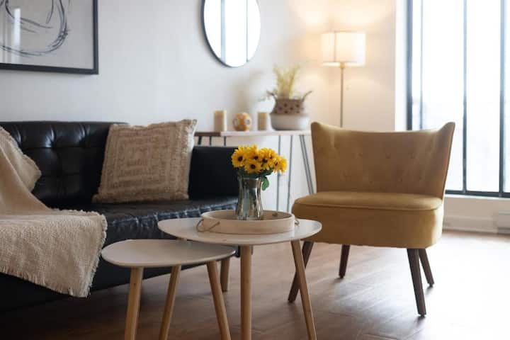 Downtown 1br Executive Suite | Walk To Old Port - Montreal