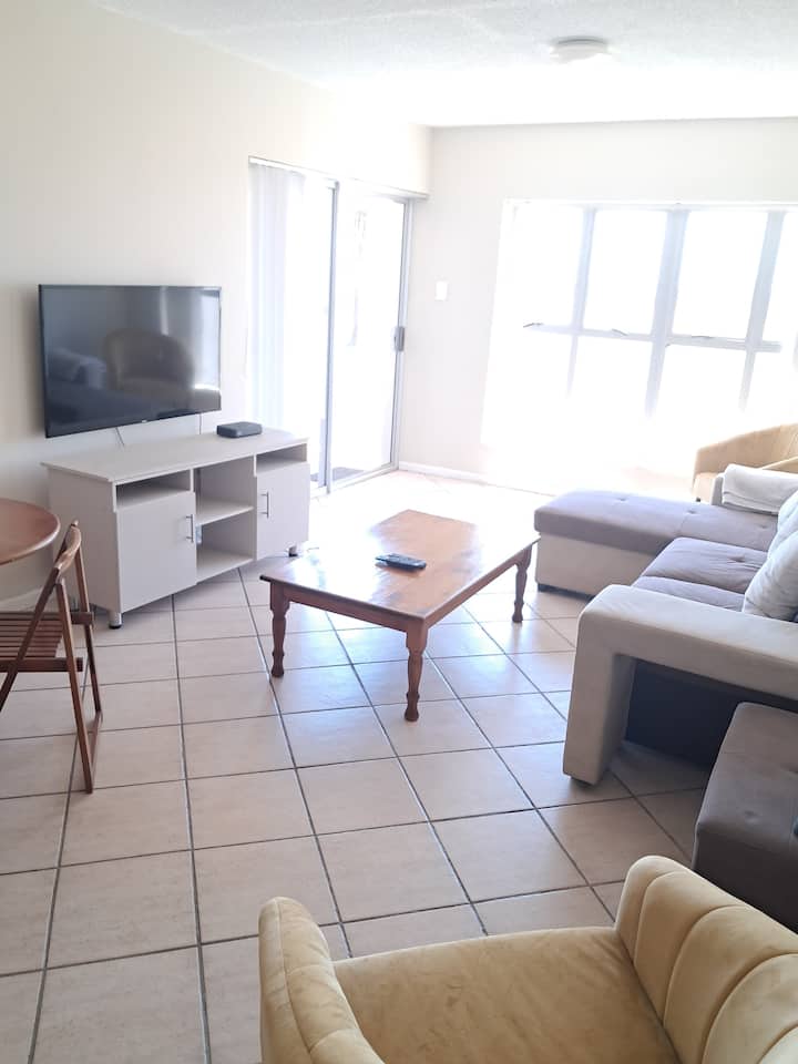 Seaview Apartment On The Beach - Gqeberha