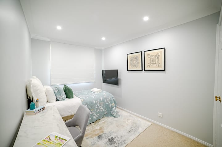 საძინებელი 4