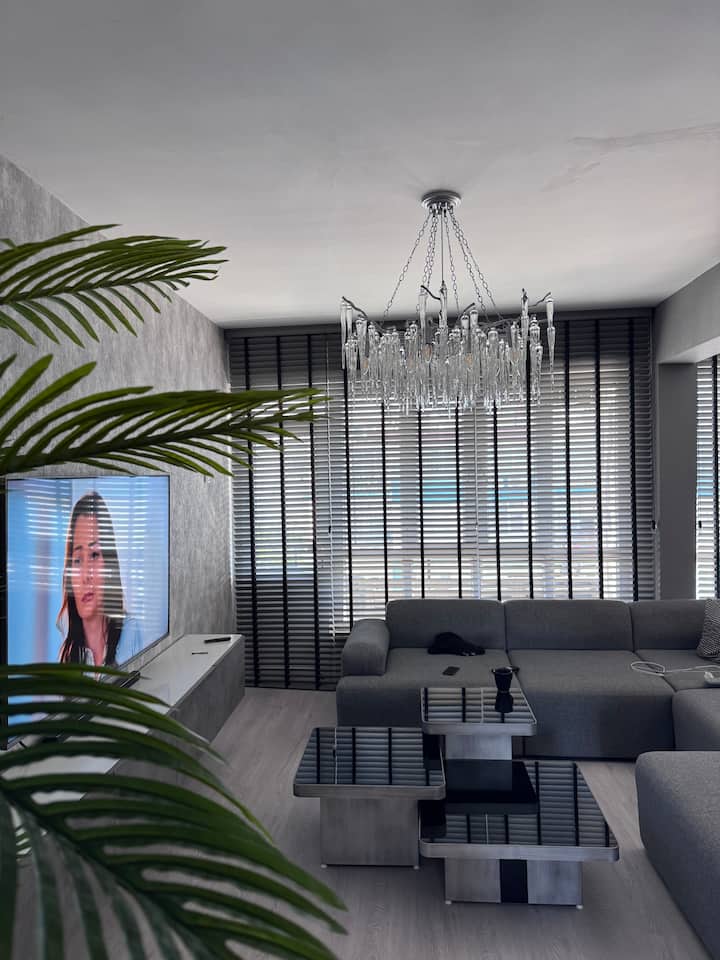 Muratpaşa Luxury Apartment In The Center - Antalya