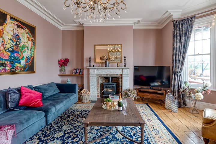 Luxury 6br Cromer Manor | Hot Tub & Sea Views - West Runton