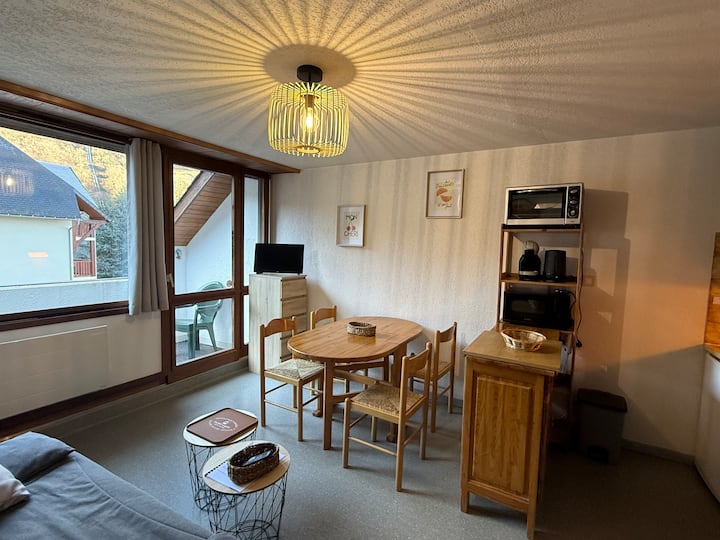 Studio Cabine Vue Sur La Montagne - Saint-Lary-Soulan